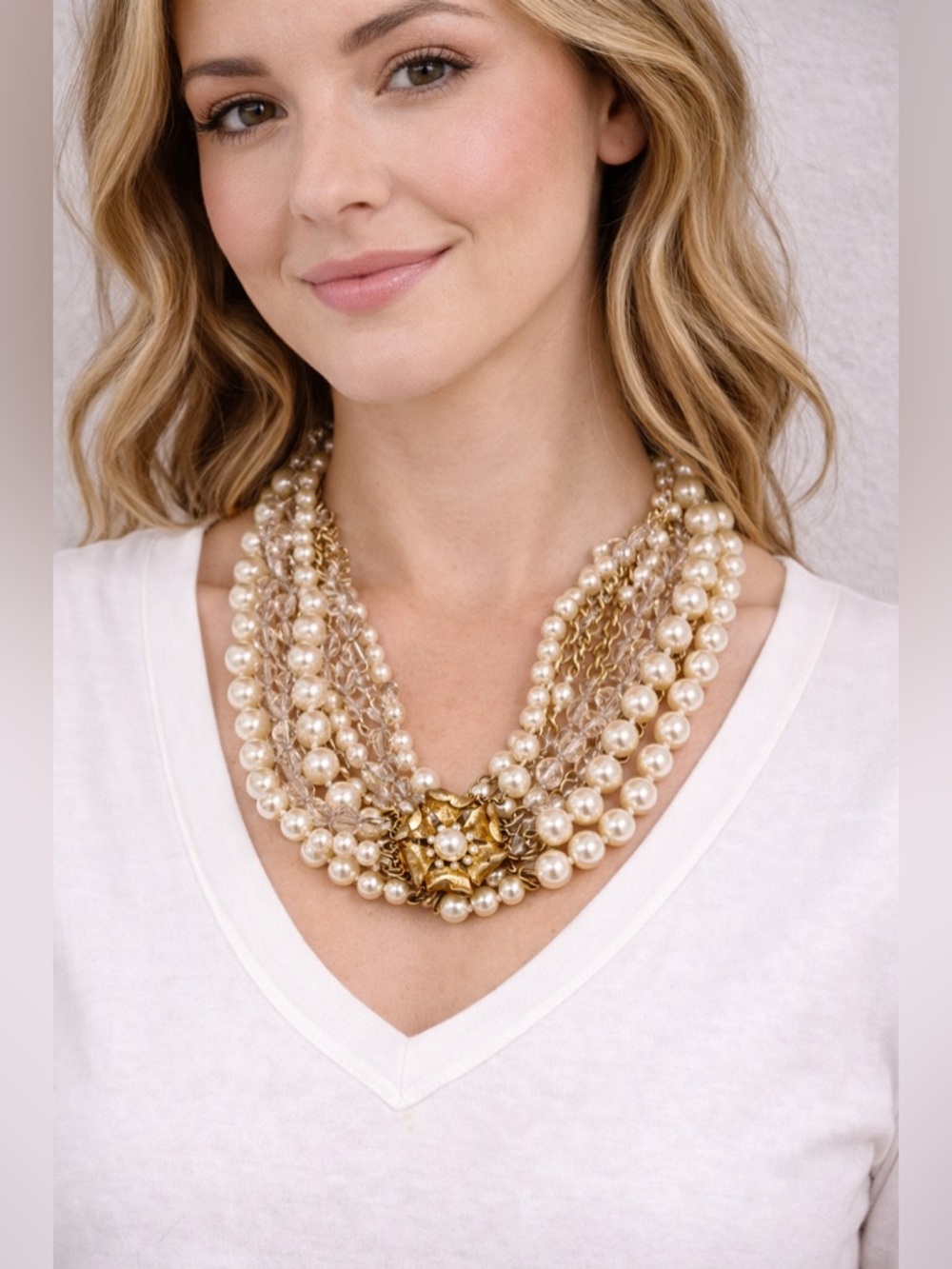 NEW Stella & Dot Multi-Strand Pearl and Gold Statement Necklace